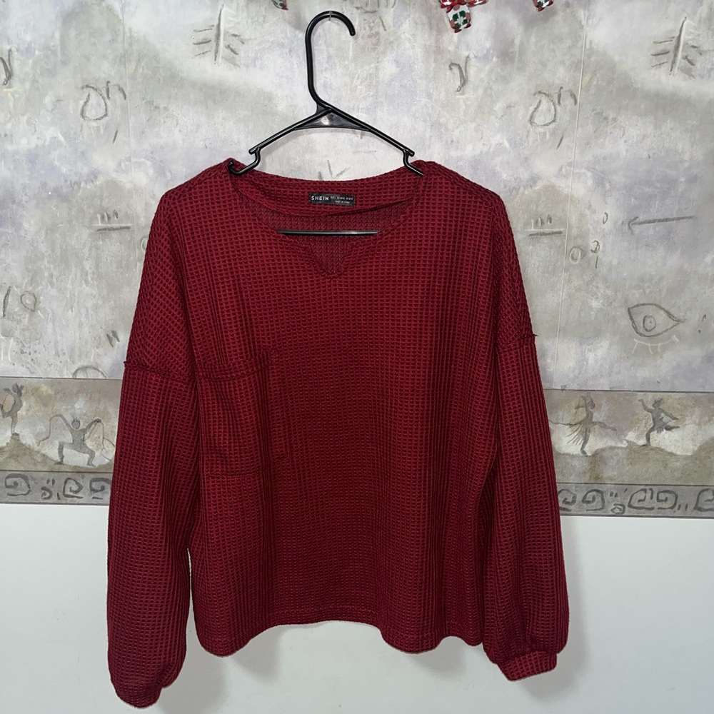Women Light weight burgundy knit sweater. Wore once. New condition. Semi cropped